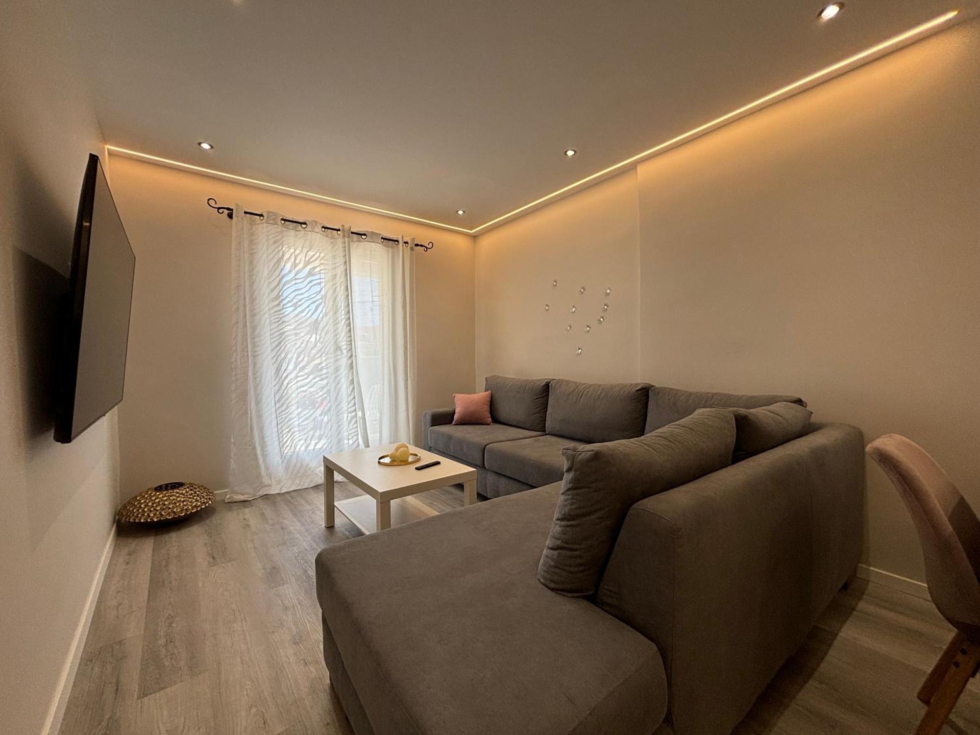 Mayflower Apartments Kassiopi Extérieur photo