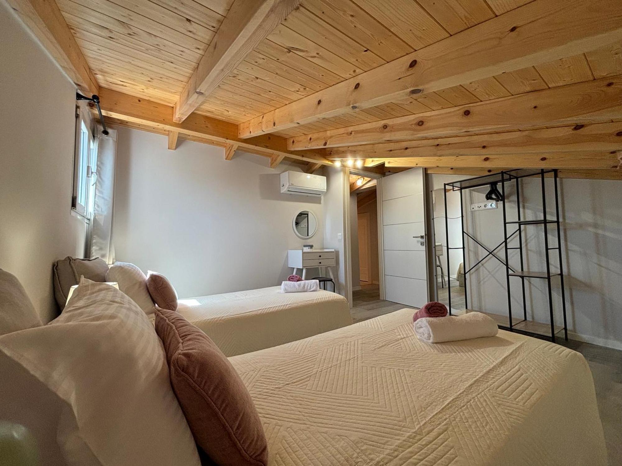 Mayflower Apartments Kassiopi Extérieur photo